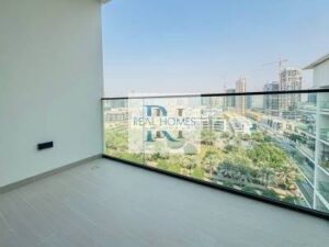 Luxury Bright 1 BR | Long Balcony | Book Now