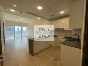 Pet Friendly | High Floor | Luminous | Park View