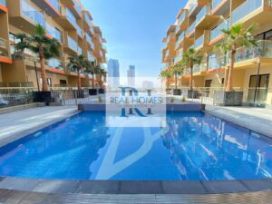 Stunning 1 B/R || Premium Amenities || Pool View