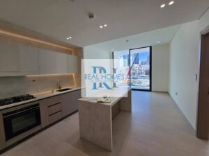 Island Kitchen | Brand New | Bright Modern Layout