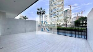 Brand New | Direct Access to Park |Terrace Balcony