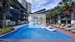 Spacious 1BR Furnished | Multiple Cheques |Balcony