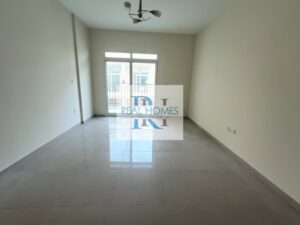 Spacious Studio | Prime Location | Ready to Move||