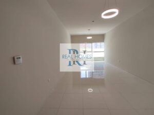 Spacious Unit | Pets Allowed | Chiller Free |Ready