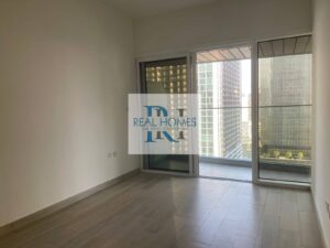Bright and spacious| Studio apartment| community |