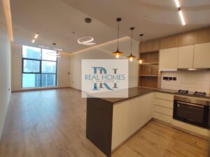 Sought After | Pet Friendly | Modern Bright Unit |