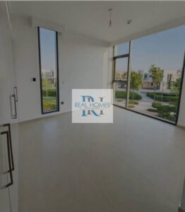 Luxury Corner 4BR + Maid | Private Garden | ideal unit